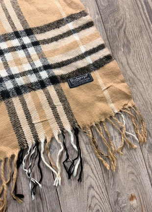 Écharpe Burberrys rework – carreaux beige, marque: Re-Worked, état: Neuf sans étiquette, 20,00 €, 21,70 € Protection acheteurs incluse