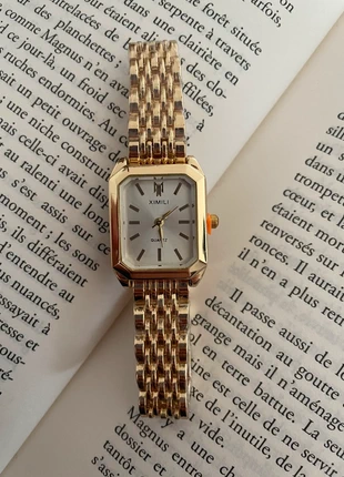 Montre à quartz pour femme blanche et dorée, marca: Quartz, estado: Novo com etiquetas, tamanho: Tamanho único, €7.00, €8.05 inclui Proteção do Comprador