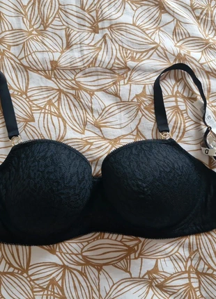 Soutien-gorge ampliforme, brand: Intimissimi, condition: New without tags, size: 80D, €9.00, €10.15 includes Buyer Protection