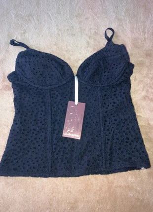 Très beau bustier brodé noir 6126 by Lindsay Lohan taille S neuf, marke: 6126 by Lindsay Lohan, zustand: Neu, mit Etikett, größe: S / 36 / 8, 10,00 €, 11,20 € inklusive Vinted-Käuferschutz