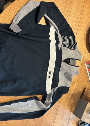 Hugo Boss Half-Zip Sweater – Size M, merk: Hugo Boss, staat: Goed, maat: M, € 11,99, € 13,29 inclusief Kopersbescherming