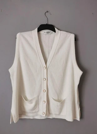 Beaumonde Paris White Knit Vest | Oversized Designer Cardigan | Chic Layering Essential 🤍, brand: Beaumonde, condition: Very good, size: 5XL / 22, £30.00, £32.20 includes Buyer Protection