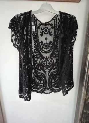 Gilet manches courtes en dentelle noir taille unique neuf, marque: Urban Style, état: Neuf avec étiquette, taille: Taille unique, 2,00 €, 2,80 € Protection acheteurs incluse