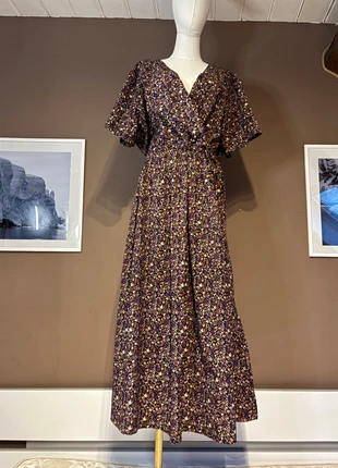 Robe longue portefeuille à fleurs Shein Curve 2XL, marque: Shein, état: Très bon état, taille: XXL / 44 / 16, 8,00 €, 9,10 € Protection acheteurs incluse