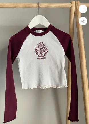 hogwarts y2k alt top, merk: H&M, staat: Goed, maat: 14 jaar / 164 cm, € 5,95, € 6,95 inclusief Kopersbescherming