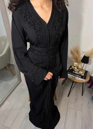 Caftan ton sur ton, merk: Local, staat: Nieuw zonder prijskaartje, maat: XL / 42 / 14, € 99,00, € 104,65 inclusief Kopersbescherming