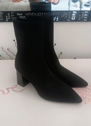 Bottines Chaussettes Noires à Talons Carrés - Pointure 39, brand: Primark, condition: Very good, size: 39, €5.00, €5.95 includes Buyer Protection