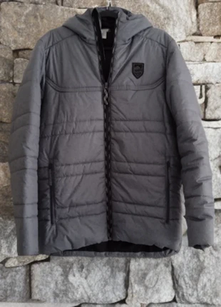 Doudoune Quechua (Decathlon) avec capuche, fermeture zip, taille L, marke: Quechua, zustand: Sehr gut, größe: L, 14,00 €, 15,40 € inklusive Vinted-Käuferschutz