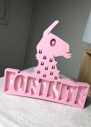 Figurine fortnite lama logo figure, brand: Fortnite, condition: Very good, size: Preemie, up to 44cm, €10.00, €11.20 includes Buyer Protection Pro