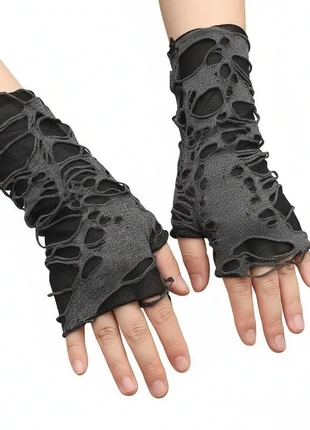Mitaines noires destroy unisexe style goth grunge punk – taille unique neuves 🖤, merk: Tendance, staat: Nieuw met prijskaartje, maat: Universele maat, € 6,99, € 8,04 inclusief Kopersbescherming