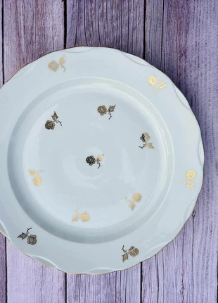 Plat rond ancien en porcelaine de Limoges, marque: Vintage Chic, état: Très bon état, 12,00 €, 13,30 € Protection acheteurs incluse