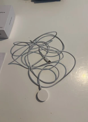 Chargeur Apple Watch, marke: Apple, zustand: Neu, mit Etikett, 6,00 €, 7,00 € inklusive Vinted-Käuferschutz