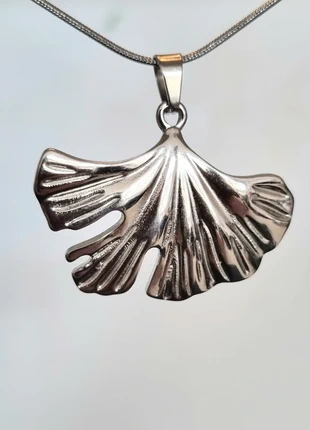 Stijlvolle zilverkleurige ketting ●Stainlesssteel, staat: Heel goed, € 5,50, € 6,48 inclusief Kopersbescherming Pro