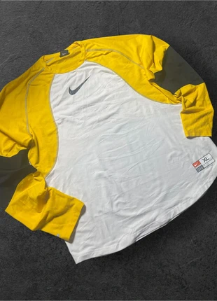 Nike Longsleeve – Gelb/Weiß/Schwarz – Größe XL, brand: Nike, condizioni: Buone, taglia: XL, €21.00, €22.75 include la Protezione acquisti