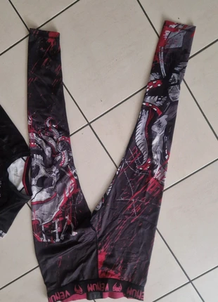 Ensemble compression Venum, brand: Venum, condizioni: Ottime, taglia: M, €20.00, €21.70 include la Protezione acquisti