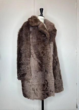 Manteau fourrure vintage chaud, matière duveteuse et dense, marca: Rien, estado: Muito bom, tamanho: M / 38 / 10, €75.00, €79.45 inclui Proteção do Comprador