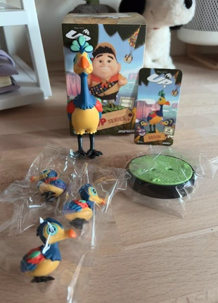 Miniso - Disney Up - Kevin, merk: Miniso, staat: Nieuw met prijskaartje, maat: Prematuur, tot 44 cm, € 22,50, € 24,33 inclusief Kopersbescherming