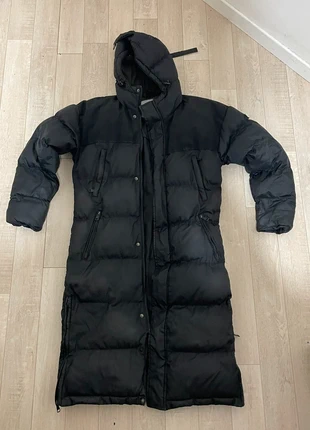 Manteau hiver, marque: The North Face x Kaws, état: Satisfaisant, taille: S, 30,00 €, 32,20 € Protection acheteurs incluse