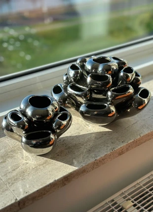 Set van 2 Vintage Hollywood Regency ‘koraal’ vazen – verchroomd / tulpenstijl, marque: Regency, état: Très bon état, 250,00 €, 263,20 € Protection acheteurs incluse