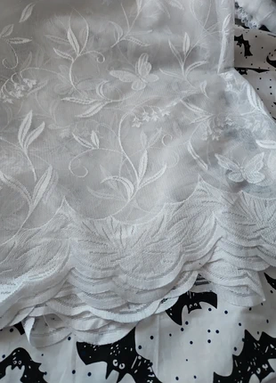 Butterfly net curtain 48" drop, brand: unknown, condition: Good, size: 300 cm and up, £2.50, £3.33 includes Buyer Protection