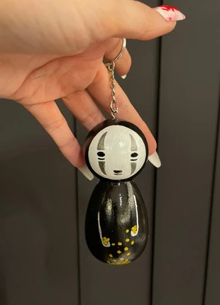 No face keychain spirited away, marque: Studio Ghibli, état: Très bon état, 6,00 €, 7,00 € Protection acheteurs incluse