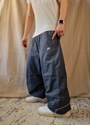 Nike Vintage Baggy Parachute Pants Schwarz Weiß NRG Solo Swoosh TN Shox Trackpants, marca: Nike, estado: Muy bueno, tamaño: XL, 37,00 €, 39,55 € Protección al comprador incluida