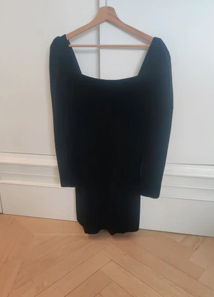 Robe velours sezane noire, marca: Sézane, estado: Nuevo sin etiquetas, tamaño: XS / 34 / 6, 90,00 €, 95,20 € Protección al comprador incluida