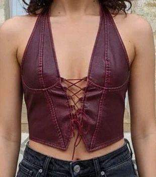 Top corset bordeaux en similicuir lacé dos nu sexy Y2K, merk: Vespera Noir, staat: Heel goed, maat: S / 36 / 8, € 34,90, € 37,35 inclusief Kopersbescherming