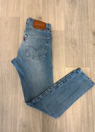 jean levi's 512 bleu taille W30/L32 US 38.5 FR, marke: Levi's, zustand: Sehr gut, größe: W30 | DE 46, 25,00 €, 26,95 € inklusive Vinted-Käuferschutz