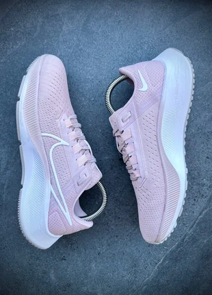 Nike Air Zoom Pegasus 38 femme | Rose et blanc | Pointure 38.5 EU, marke: Nike, zustand: Sehr gut, größe: 38.5, 55,00 €, 58,45 € inklusive Vinted-Käuferschutz