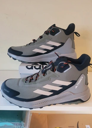 Botas Adidas hombre Terrex Anylander Mid, marque: adidas, état: Neuf avec étiquette, taille: 44, 65,00 €, 68,95 € Protection acheteurs incluse