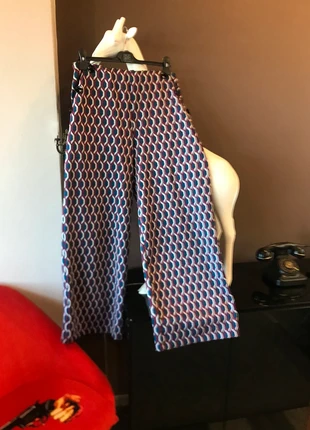 Pantalone print anni ‘70, marque: Made In Italy, état: Très bon état, taille: XXL / 44 / 16, 9,00 €, 10,15 € Protection acheteurs incluse
