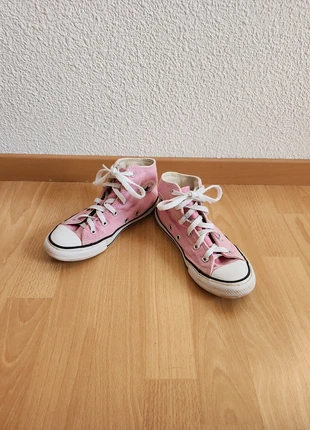 Converse Rose taille 33, marke: Converse, zustand: Gut, größe: 33, 9,99 €, 11,19 € inklusive Vinted-Käuferschutz