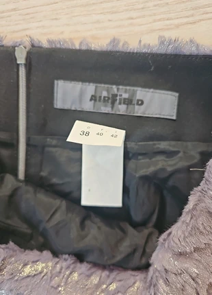 Prachtige rok met glinstering van Airfield, merk: Airfield, staat: Heel goed, maat: M / 38 / 10, € 12,00, € 13,30 inclusief Kopersbescherming