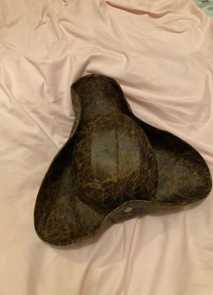 Pirate hat, brand: Amazon, condition: New without tags, size: One size, £3.75, £4.64 includes Buyer Protection