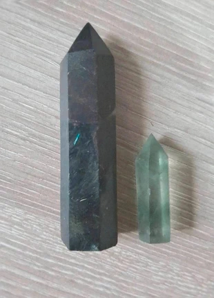 Lot figurines pierres lithothérapie pointes obélisques, état: Neuf sans étiquette, 16,00 €, 17,50 € Protection acheteurs incluse