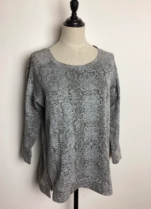 Sweat gris Mango 36, merk: Mango, staat: Heel goed, maat: S / 36 / 8, € 5,00, € 5,95 inclusief Kopersbescherming