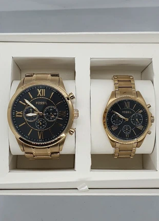 Coffret fossil doré, merk: Fossil, staat: Heel goed, maat: 39–42 mm, € 115,00, € 121,45 inclusief Kopersbescherming