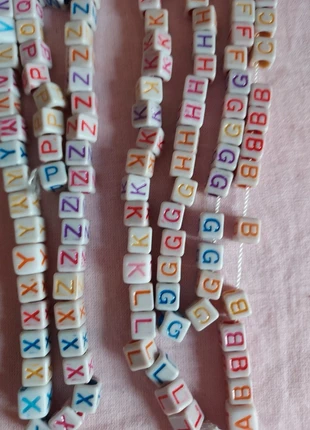 Perles lettre, état: Bon état, 2,50 €, 3,33 € Protection acheteurs incluse