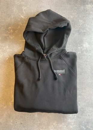 Sweat à capuche noir Tommy Jeans crop top logo poitrine taille L, marque: Tommy Jeans, état: Très bon état, taille: L / 40 / 12, 25,00 €, 26,95 € Protection acheteurs incluse