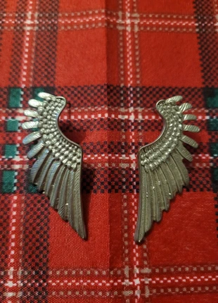 Pendientes vintage en forma de alas metálicas, marca: Pendiente Alas, estado: Muy bueno, 3,00 €, 3,85 € Protección al comprador incluida