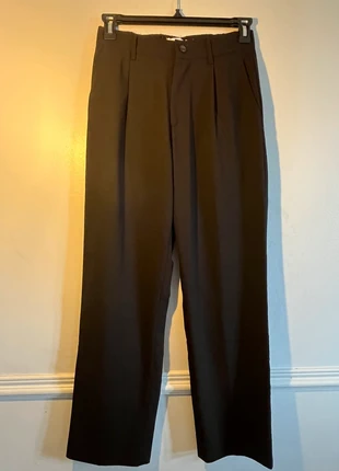 Pantalon, marca: Bershka, estado: Novo sem etiquetas, tamanho: S, €20.00, €21.70 inclui Proteção do Comprador