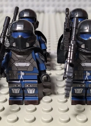 8 Figurines Soldats Helldivers type Lego, zustand: Sehr gut, größe: Einheitsgröße, 18,00 €, 19,60 € inklusive Vinted-Käuferschutz