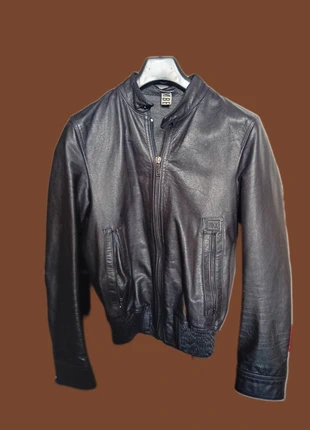 Vintage leather motorcycle jacket, marque: Vintage Dressing, état: Très bon état, taille: M, 10,00 €, 11,20 € Protection acheteurs incluse