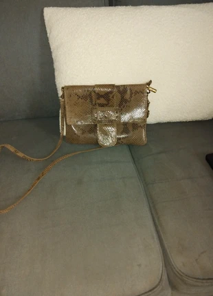 Petit sac bandoulière en cuir, brand: The Genuine Leather, condizioni: Ottime, €8.00, €9.10 include la Protezione acquisti