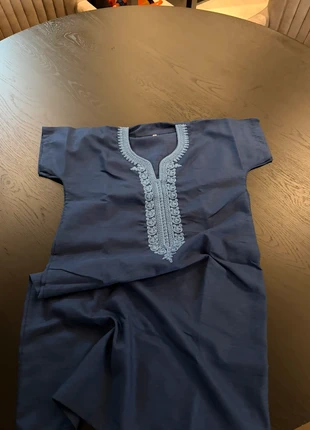 Jongens jurk Marokkaans, staat: Heel goed, maat: 6 jaar / 116 cm, € 3,00, € 3,85 inclusief Kopersbescherming