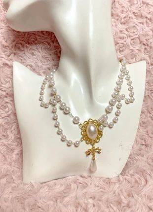 Collier vintage chic à perles blanches et doré, marke: COQUETTE, zustand: Sehr gut, 5,90 €, 6,90 € beinhaltet Vinted-Käuferschutz Pro