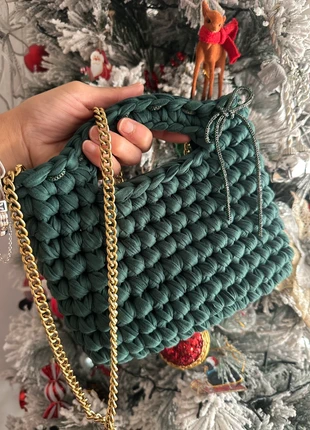 Borsa con tracolla all’uncinetto verde con fruscia strass, marke: VERDE, zustand: Sehr gut, 20,00 €, 21,70 € inklusive Vinted-Käuferschutz