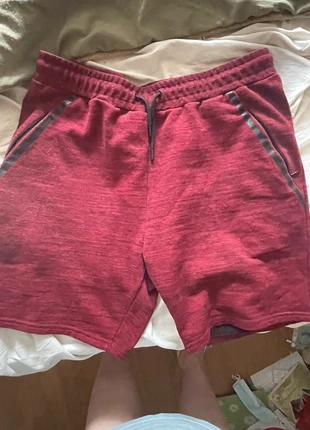 Short homme, primark, taille 40, marke: Primark, zustand: Gut, größe: L, 5,00 €, 5,95 € inklusive Vinted-Käuferschutz