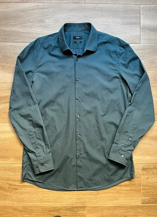 Hugo Boss Blue Shirt, merk: Hugo Boss, staat: Heel goed, maat: 42 cm, € 10,00, € 11,20 inclusief Kopersbescherming